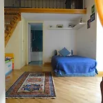 Mezzocannone Holiday House