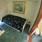 Hotel Ausonia