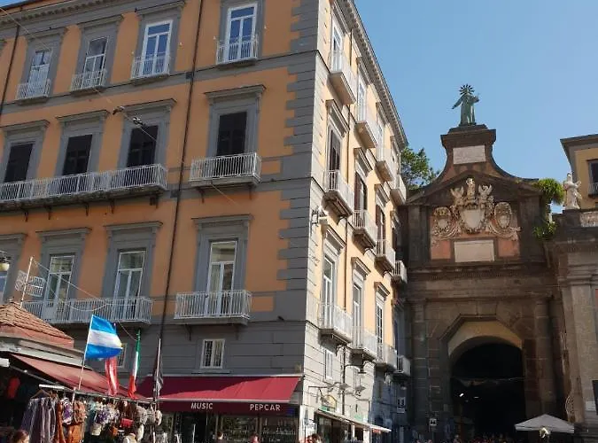 Piazza Dante 22 Apartment