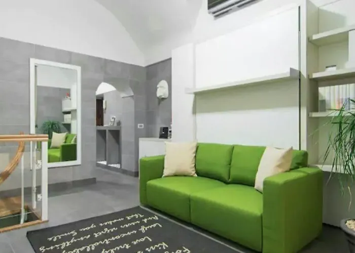 Mezzocannone Home - Casa Vacanze Centro Storico Napoli