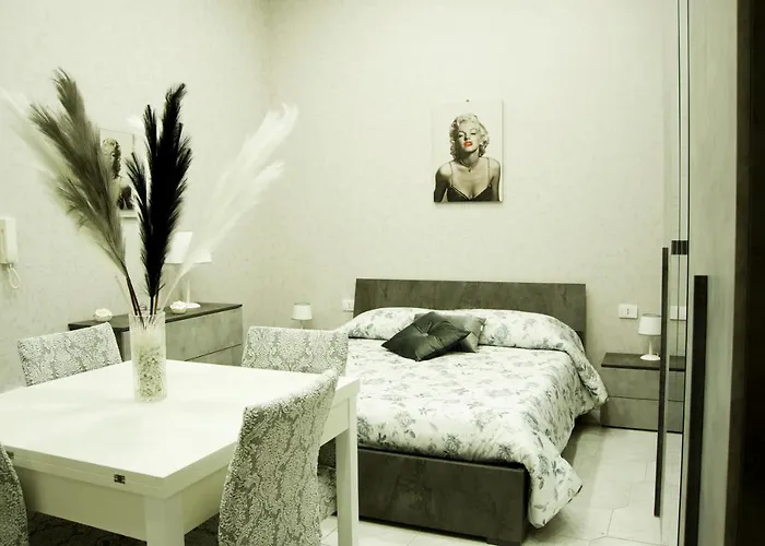 Mincasa Nel Cuore Di Napoli