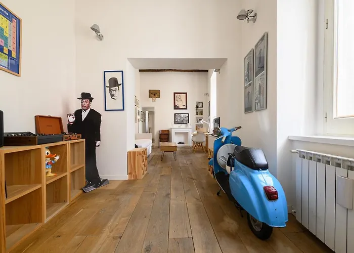 Vespa Apartment