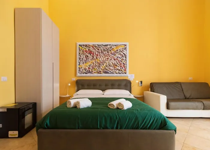 Suites Trinita In Toledo Street