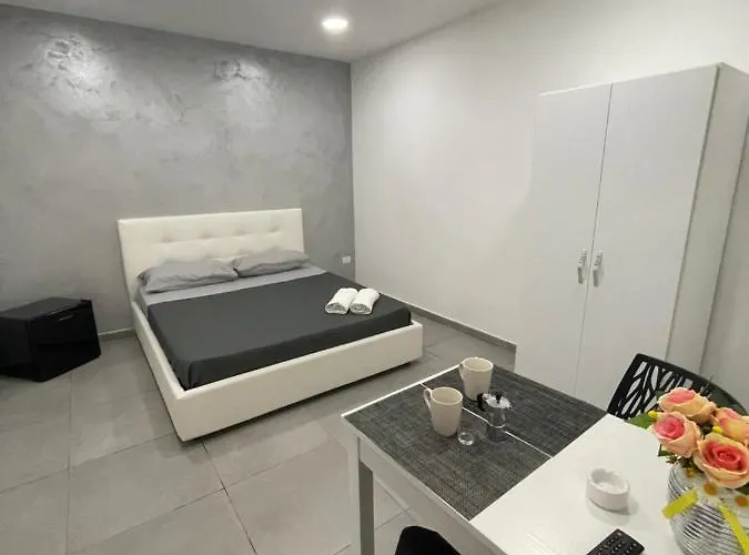 House Nunu