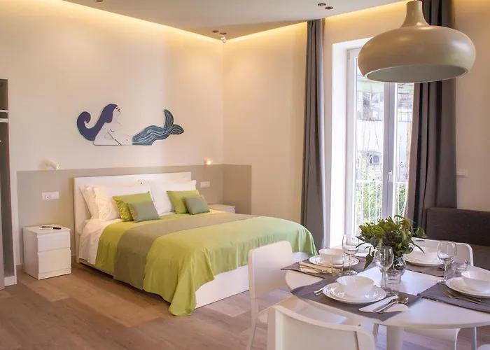Sirena Partenope E San Gennaro Home Sanita - Centro Storico Napoli