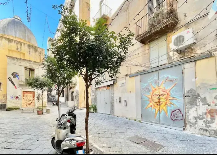Napolide