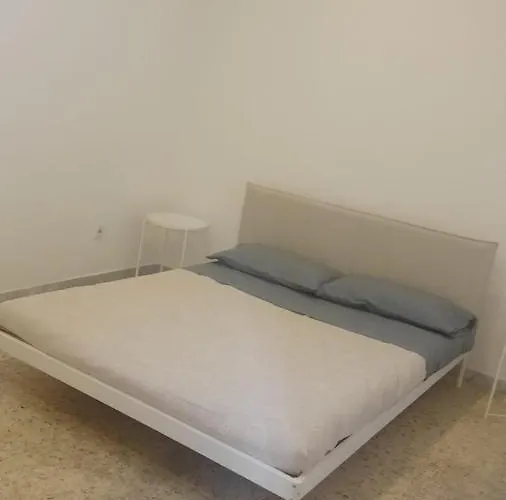 East Holiday Apartment 1 & 2