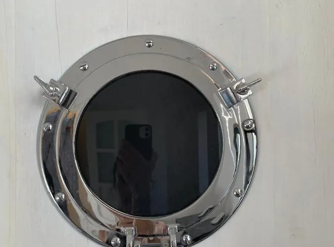 Boat Room