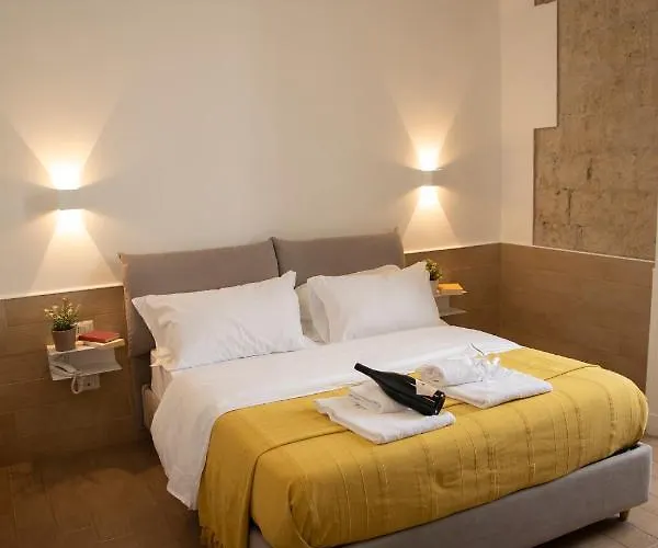H22 Hotel