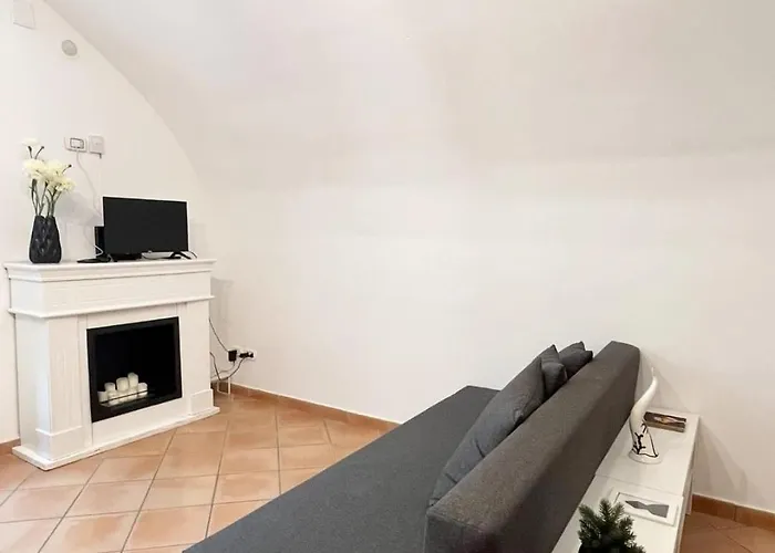 Chiaia Central Apartment Napoli