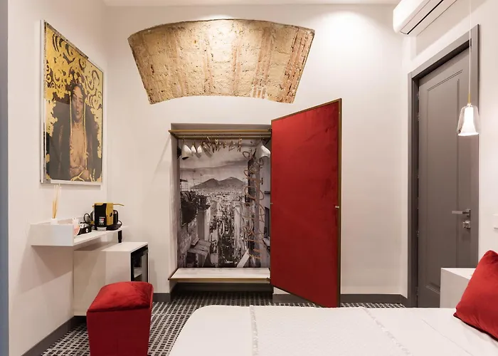 Three Rooms Toledo