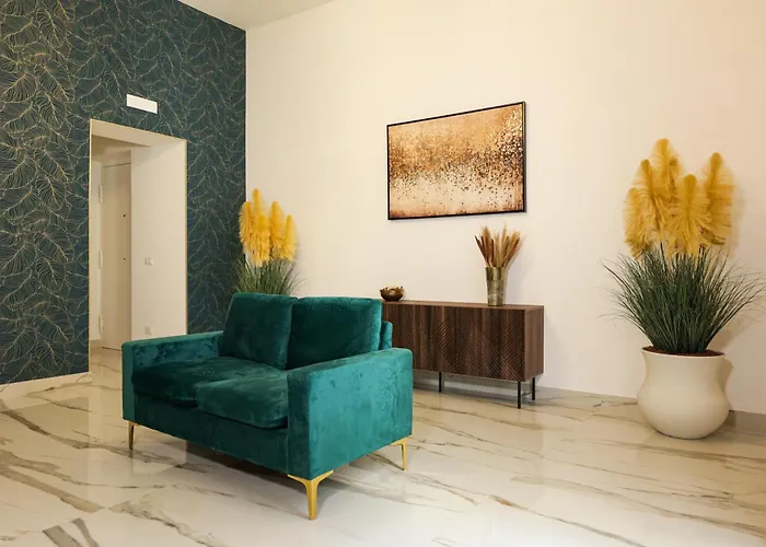 Napoli Station Rooms