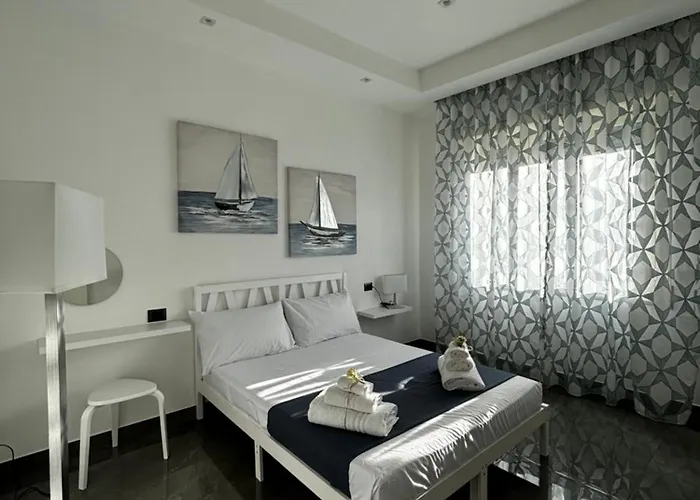 Louis Helen Apartment