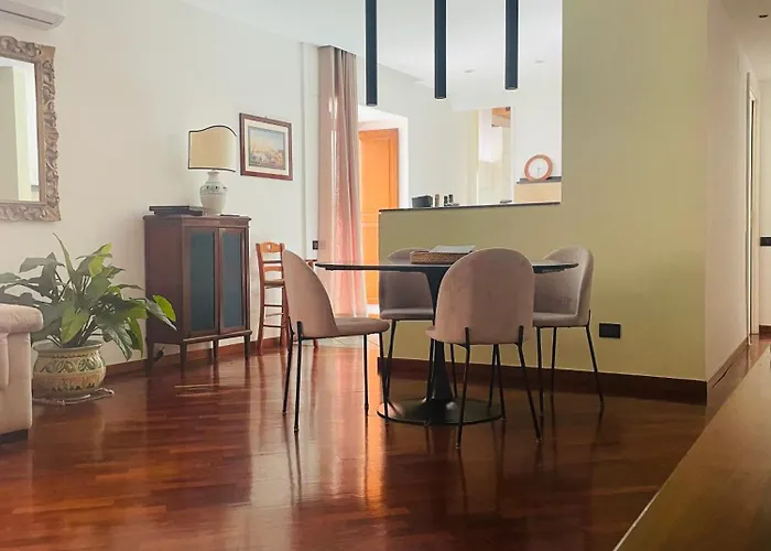 Re Gallo Luxury Apartment Plebiscito In Via Chiaia