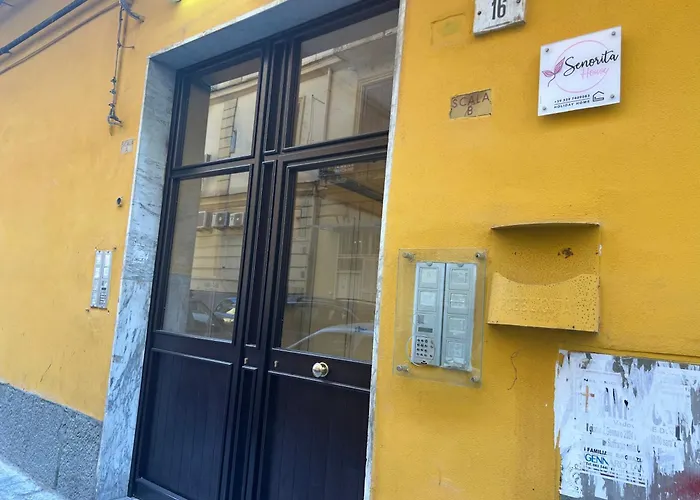 Senorita House
