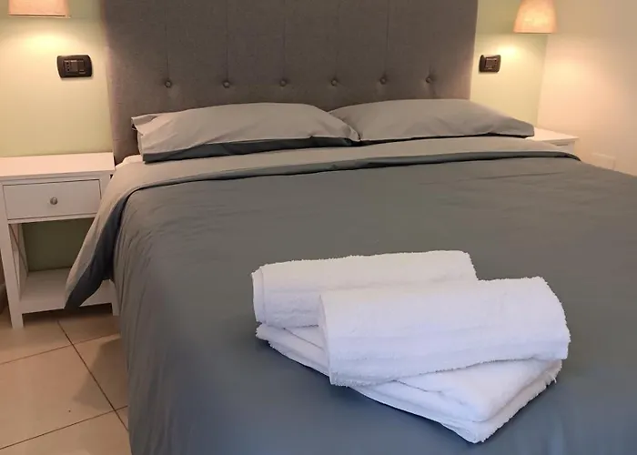Residenza Geri - Suite And Home Napoli Centro