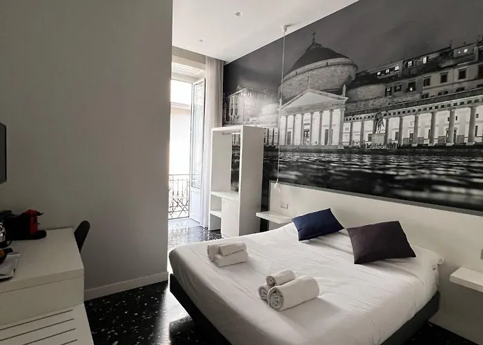 Beverello Rooms