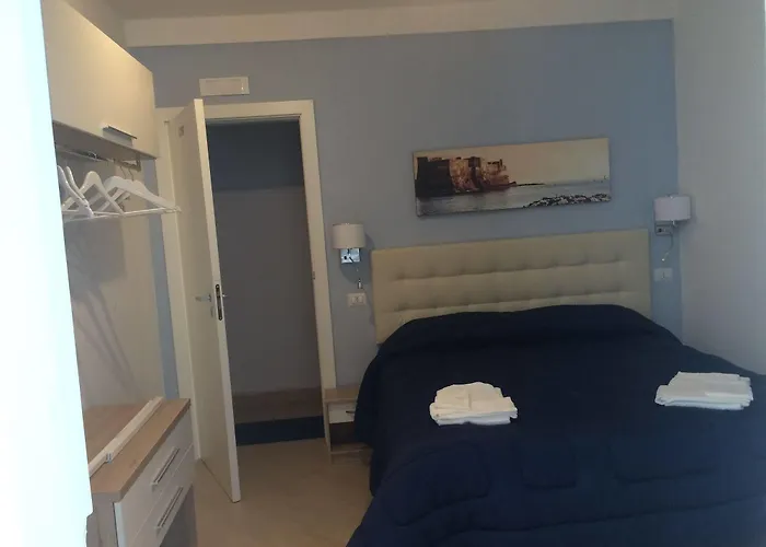 Base Napoli Mergellina B&B