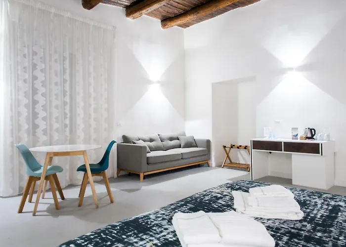 Dada Suite
