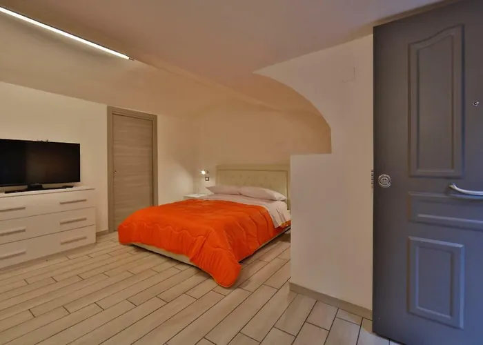 Anna\'S Home