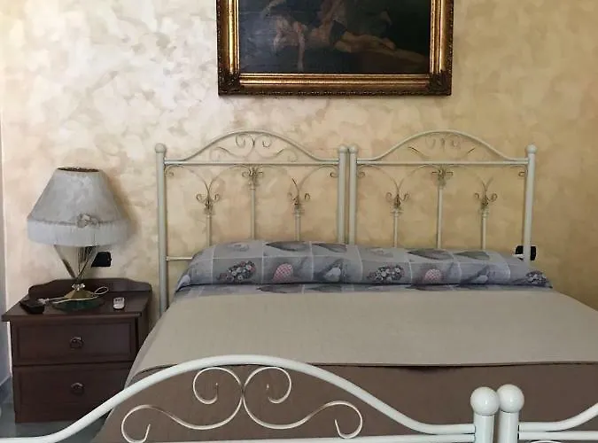 Casa Donnaregina