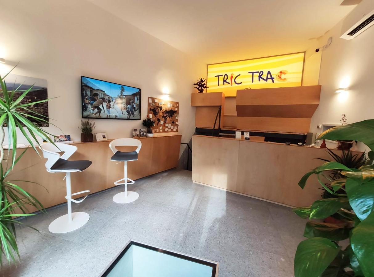 Tric Trac Hostel *