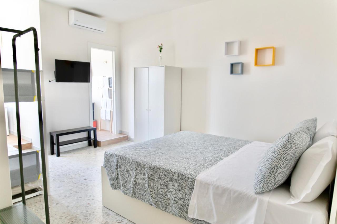 Allyoucantrip - Porto Guest house *