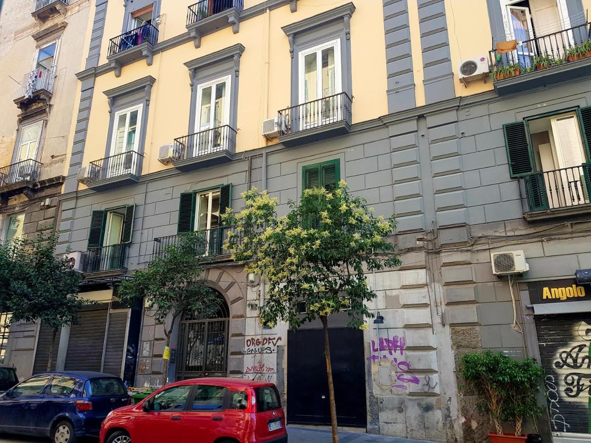 Duomo Loft Apartment Naples
