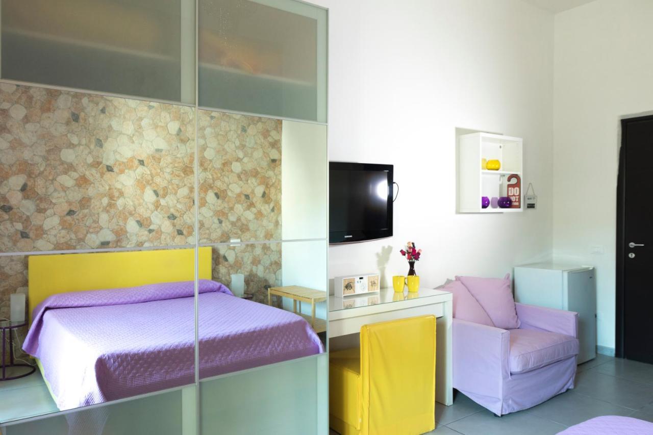 Megaride Santa Lucia Bed & Breakfast Naples