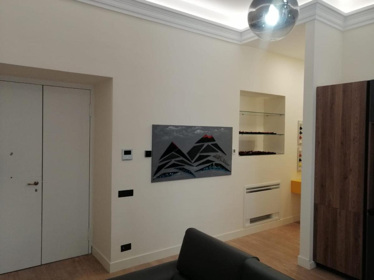 Fafgrandsuitenapoli Holiday home *