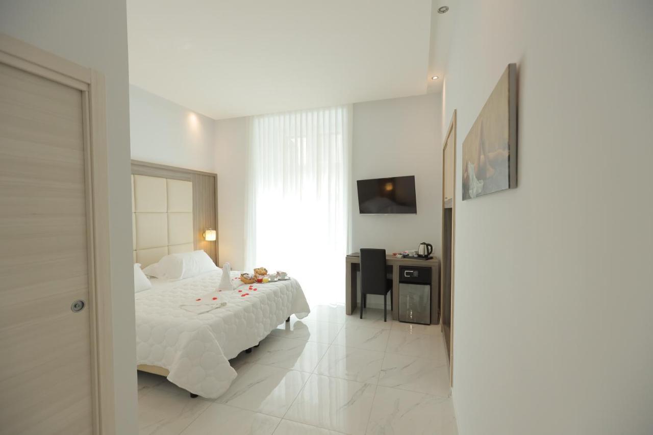 Hotel Garibaldi 3*