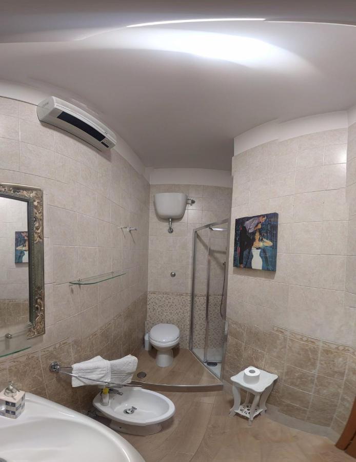Bed & Breakfast Porta Di Mare Naples
