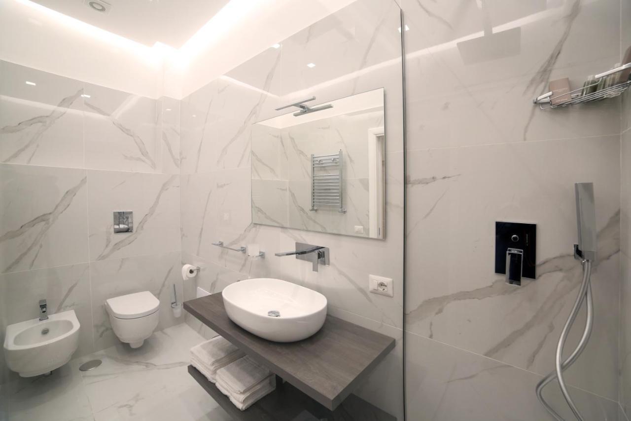 Bed & Breakfast Sant'elmo Con Parcheggio Interno Naples