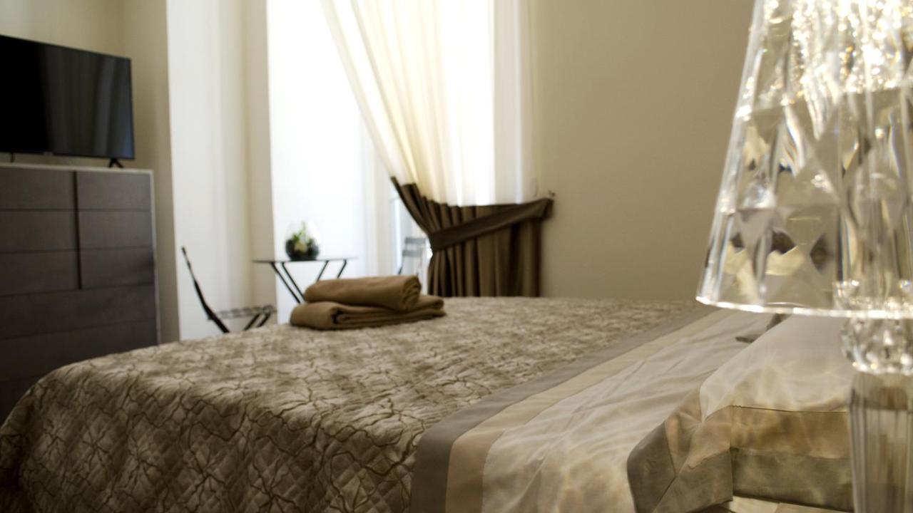 Holiday home Fafgrandsuitenapoli *