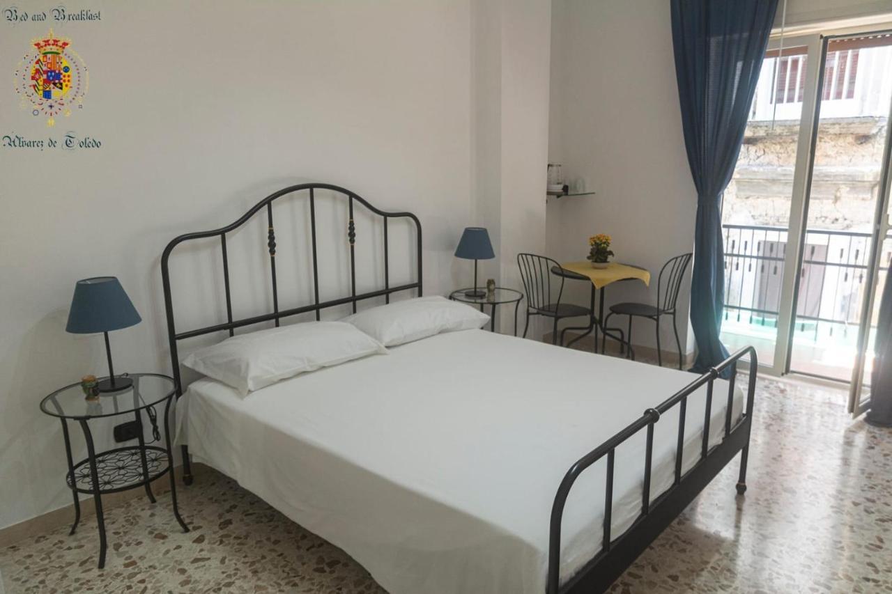 Alvarez De Toledo Bed & Breakfast *