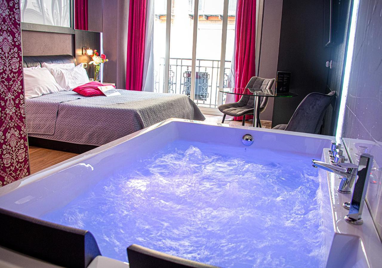 Angioino & Spa Hotel