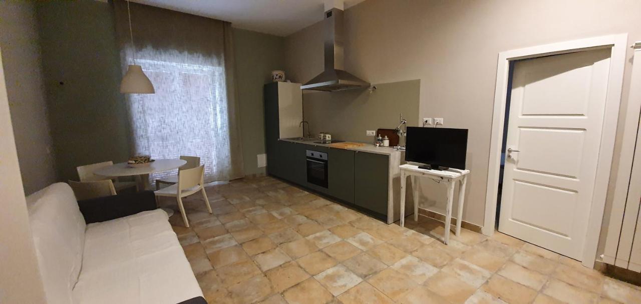 Il Miracolo Casa Naples