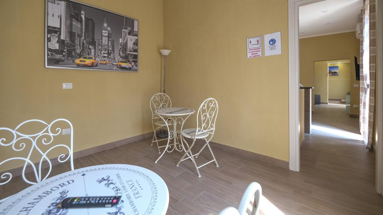 Royal Dante Bed & Breakfast