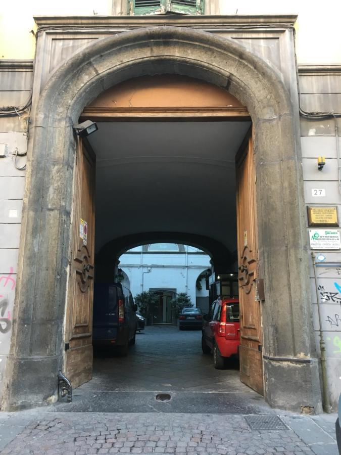 Bed & Breakfast Costantinapoli 27 3*