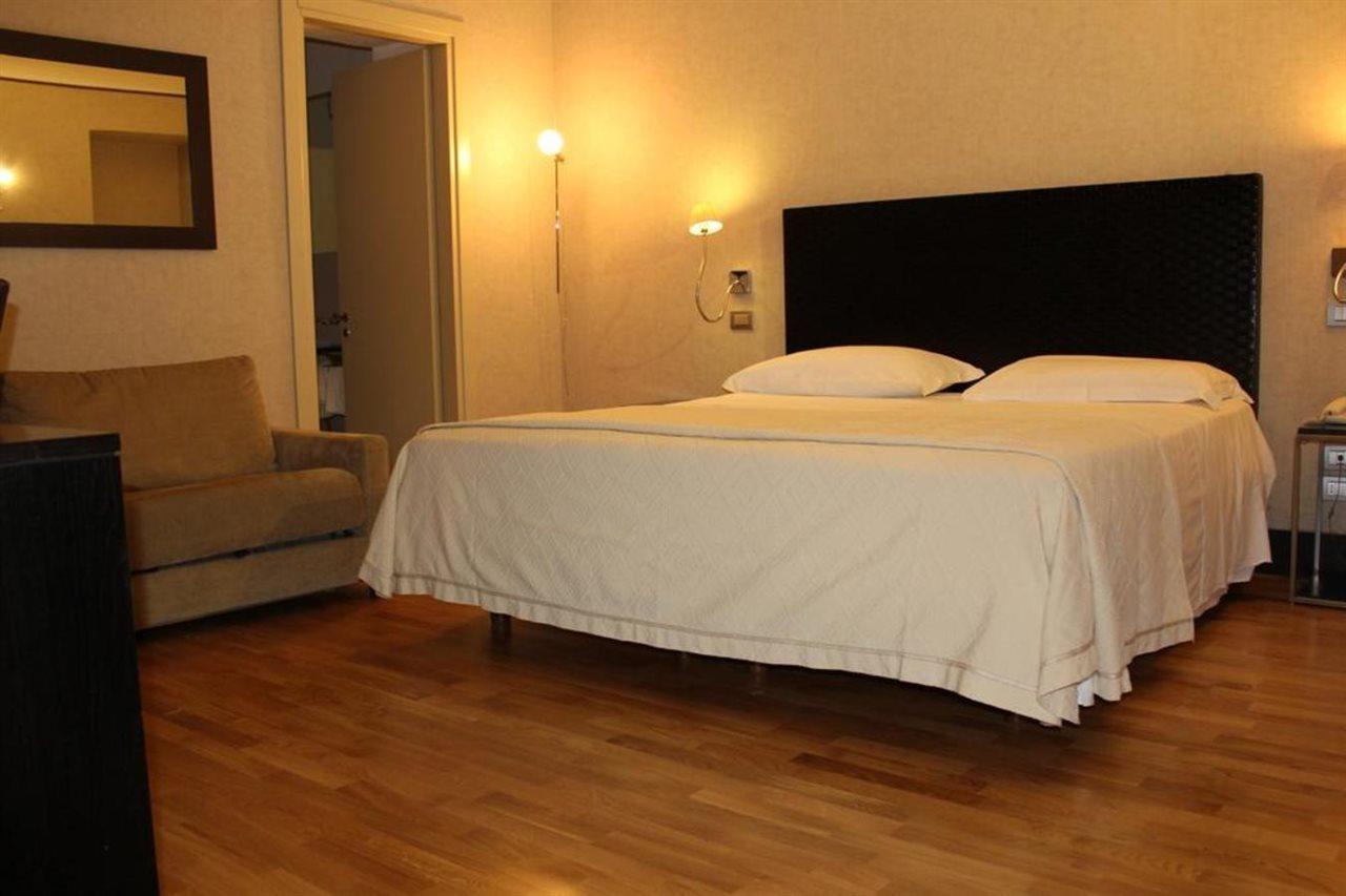 Hotel Mh Design Naples