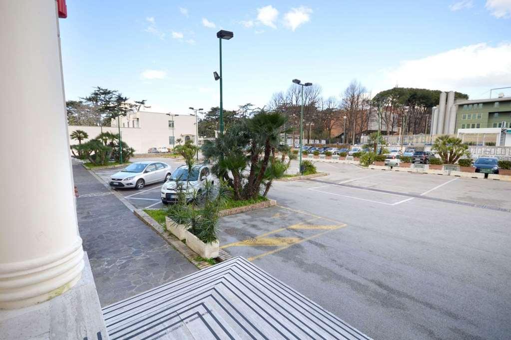 Palazzo Esedra Hotel 4*