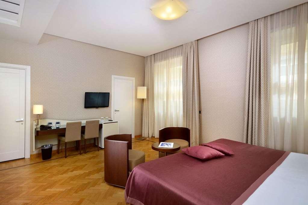 Palazzo Esedra 4*