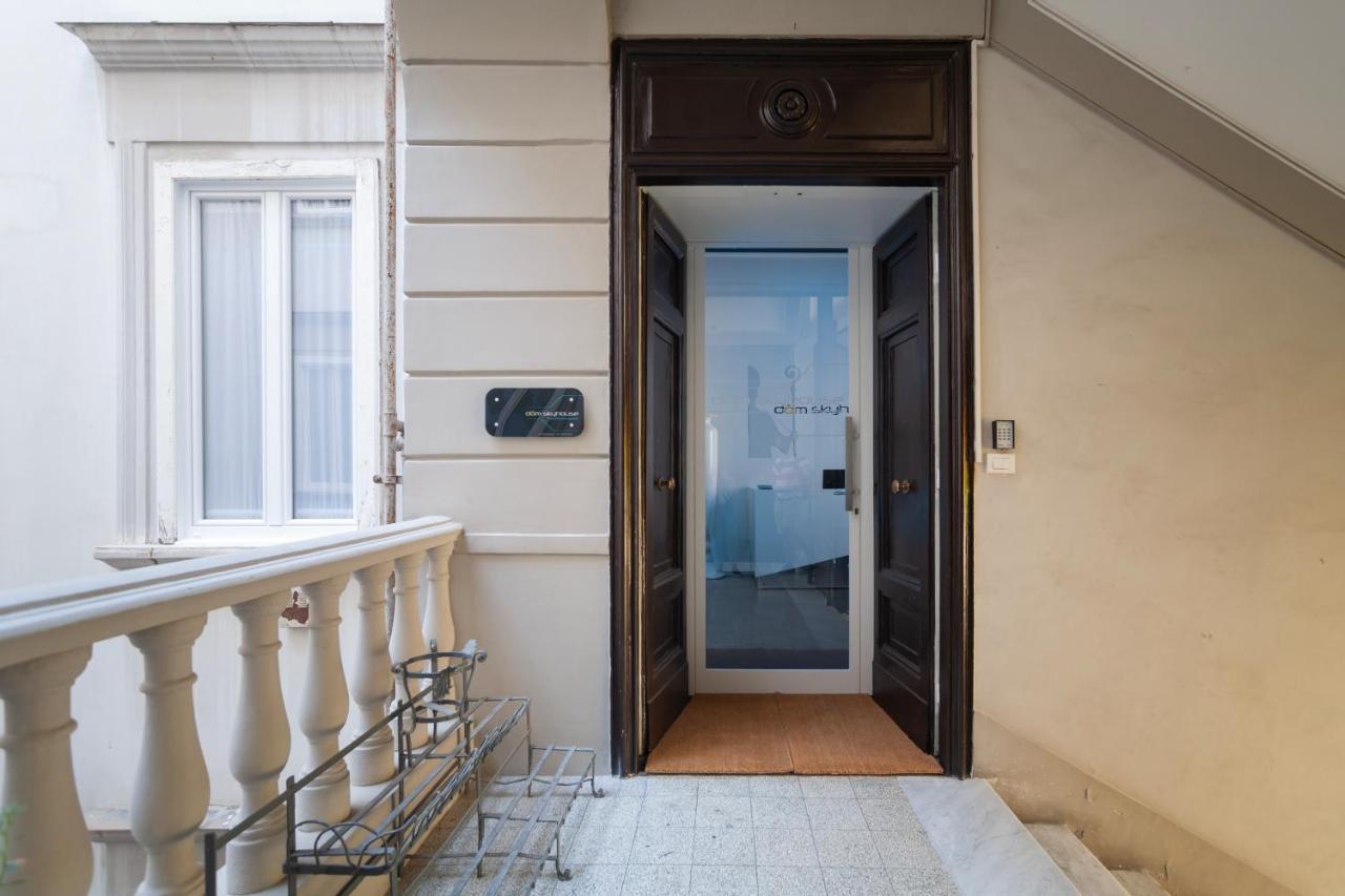 Skyhouse Duomo 2* Naples