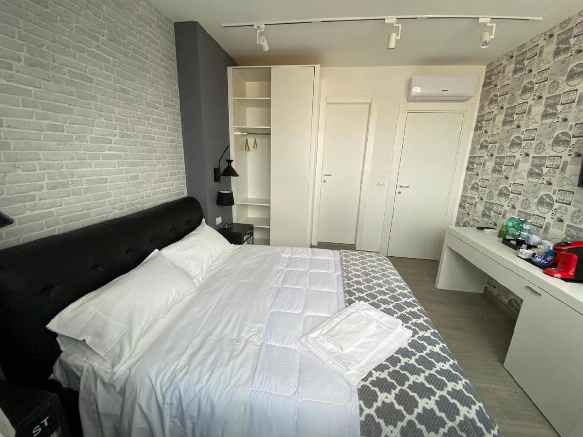 Bed & Breakfast 2b Fifteen Floor Naples