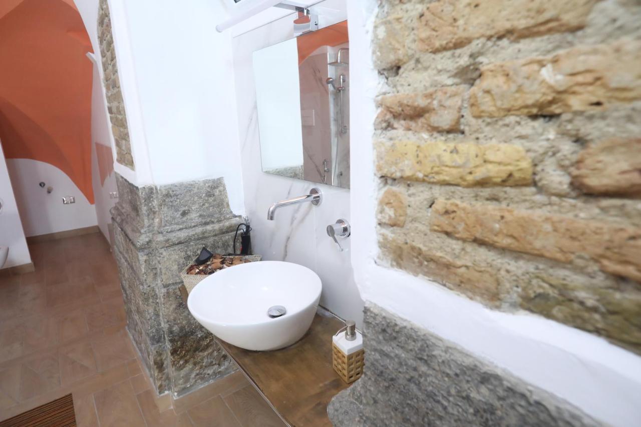 L'antico Borgo Angioino Apartment *