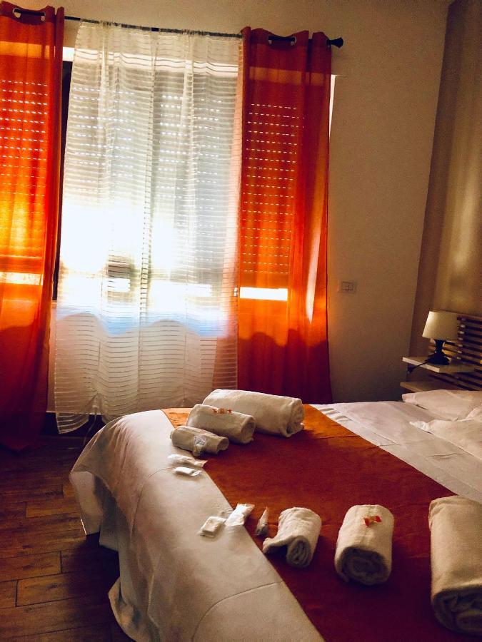 Central Station Deluxe Bed & Breakfast *
