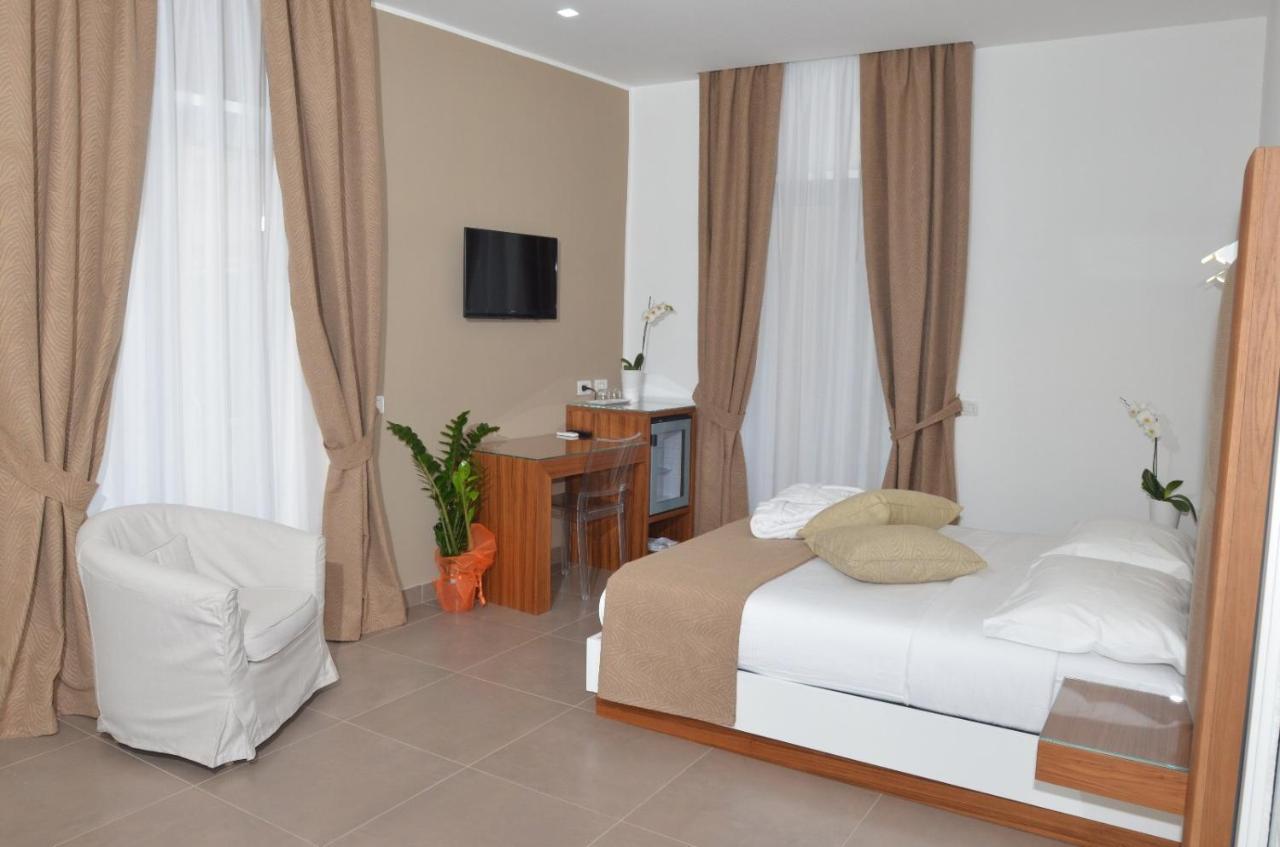 La Movida 3* Naples