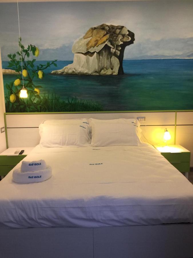 Isole - Rione Alto Naples