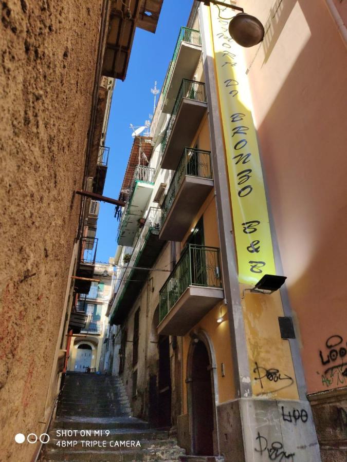 La Dimora Di Bronzo Guest house