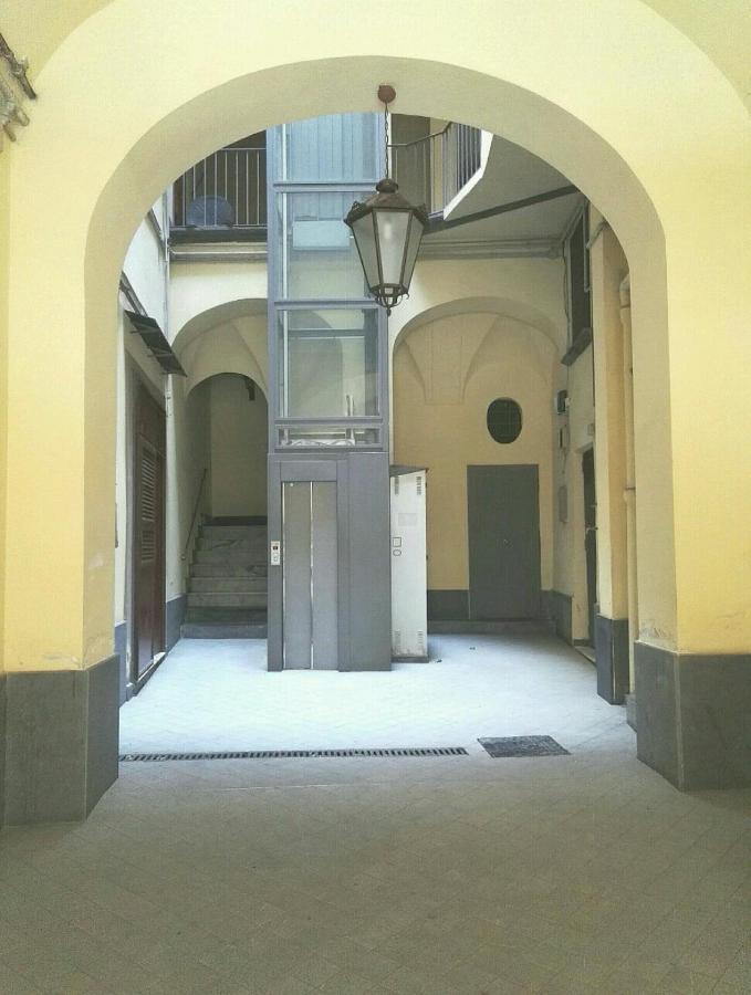 Viky's * Naples
